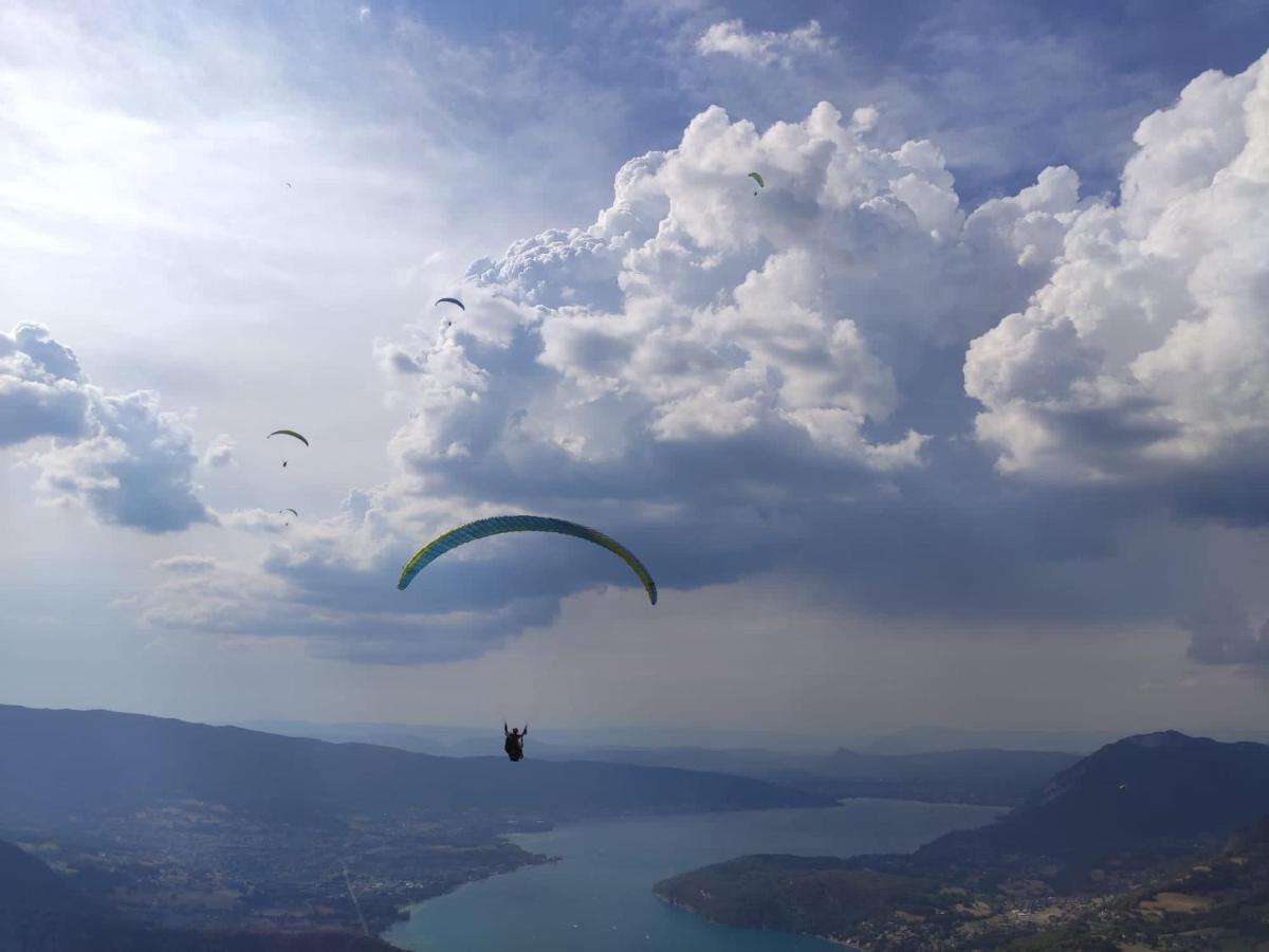 Entre Lac D'Annecy Et Montagnes, Golf Et Parapente A Pieds Talloires Kültér fotó