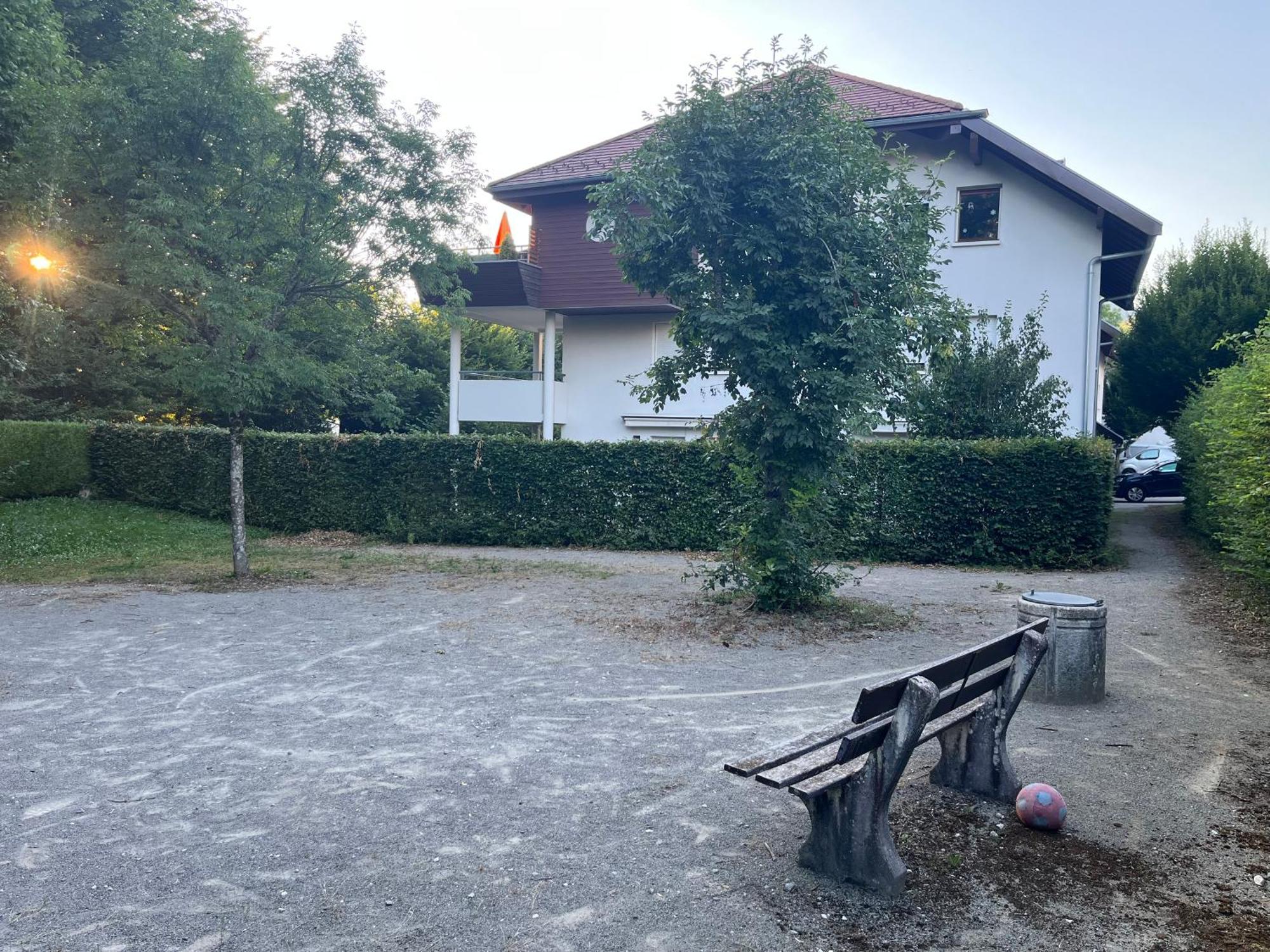 Entre Lac D'Annecy Et Montagnes, Golf Et Parapente A Pieds Talloires Szoba fotó